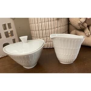 Hutschenreuther Selb Bavarian porcelain creamer and sugar set